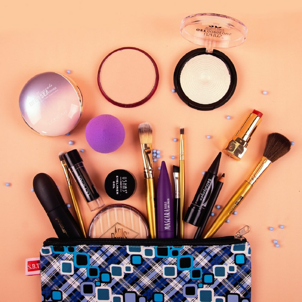 Travel-Ready Beauty: Packing Your Makeup for Jet-Set Adventures