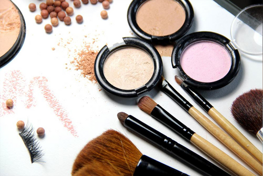 "A New Approach: Embracing Minimalism in Makeup Storage "